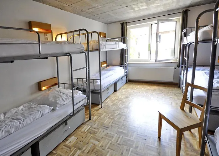 Five Elements Hostel And Capsules Frankfurt